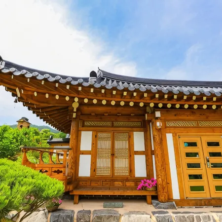 Suncheon Bulbidang Hanok Pension