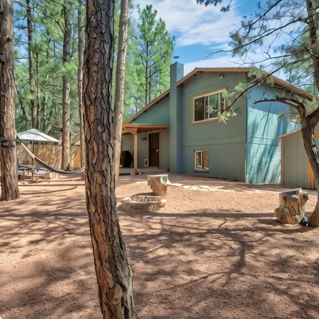 Elkchanted Inn Pine: Fully Fenced Backyard, Spacious Cabin in Woods w/King Bed