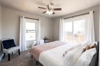 PASEO / PLAZA District🚶‍♀️ | 30TH ST & Classen Blvd | Central ⚡| Dog Friendly🐶 - Villas