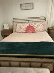 Cute Guest Cottage Convenient Location - 3-Star
