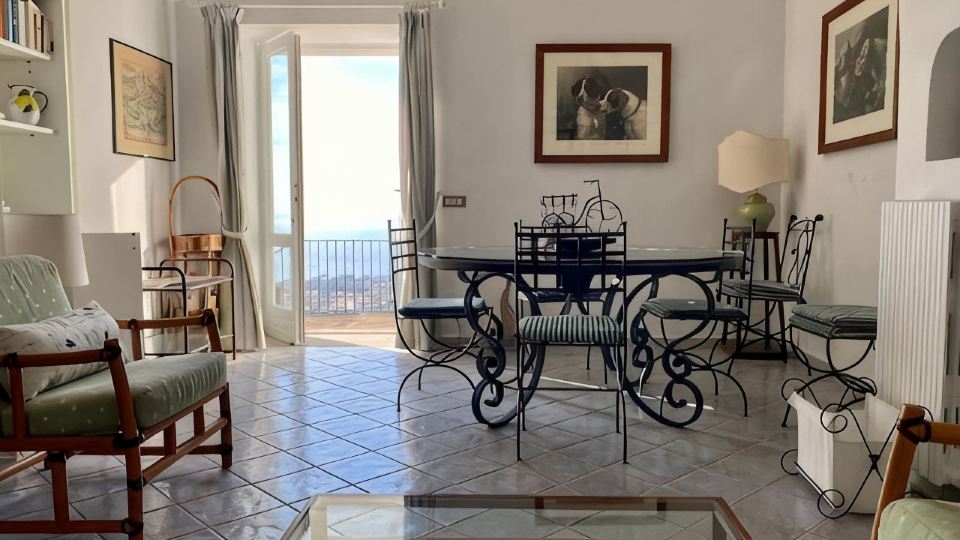 Charming Location Between Positano and Sorrento