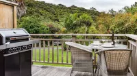 Bay of Islands Holiday Apartments - Pet friendly