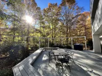 Modern Spacious Retreat right next to Purdue & Nature, full size 14-game Arcade! - Wifi