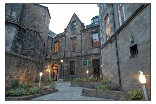 Hotel du Vin Edinburgh - balcony