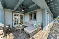 New Park District! Across From Watercolor Beach Club 1 BR & Loft,  1.5 BA - Pools