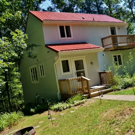 WoodHaven, A Wooded Get Away Where Memories Are Made That Comfortably Sleeps 8