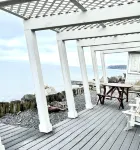 Modern Mid-Century Cabin, on the Beach with Views of the San Juan Islands! - 4つ星