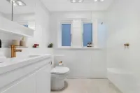 KozyGuru | Bondi Beach | Lovely Studio - parking