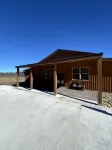 Peaceful Retreat! Cozy Lodge with Scenic Views, Patio, Fire Pit. - Homestays
