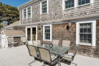 Chatham walk to Cape Cod beach - 3-Star