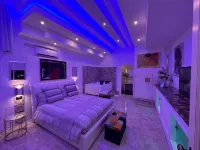 GianLuis Luxury Suites - parking