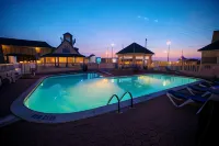 Hatteras Island Inn - Pools