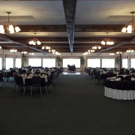 Bangor Inn & Suites