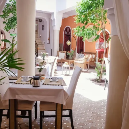 Riad Nirvana