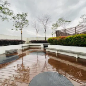 KULAI IOI Mall D'Putra Near JPO Senai Airport
