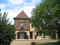 Les Sureaux Hotels in Le Pizou