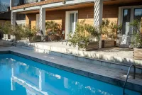 Escale Villa Hotels in Marignane