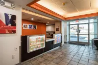 Motel 6 Newport, TN