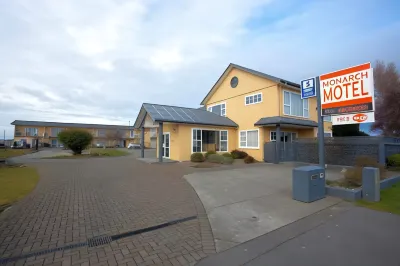 Monarch Motel Hotels in Rimu