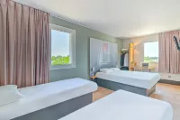 B&B Hôtel Salon de Provence Hotels in Lambesc