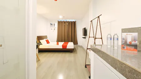 RedDoorz near Zobel Roxas St