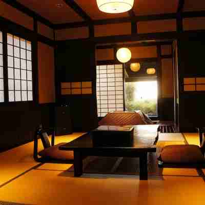 Hidaji Rooms