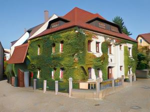 Schloss Schanke Hotel Garni Und Weinverkauf