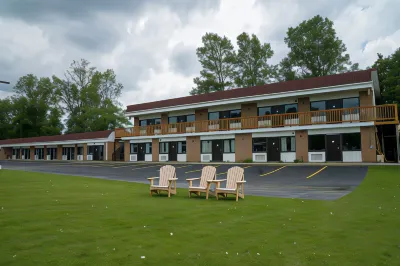 Ramada by Wyndham Jacksons Point Hotels near Krates Marina Ltd.