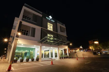 Adya Hotel Chenang