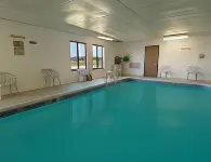 Super 8 by Wyndham Marshall