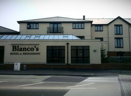 Blanco's Hotel