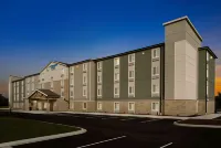 Woodspring Suites Rockledge - Cocoa Beach Hotels in Cocoa West
