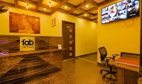 Fabhotel Saravana Executive Hotels in Chengalpattu