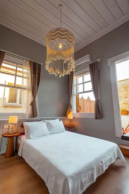 Ivy Ayvalik cafe & Bar فنادق في غازي كمال باسا ماهليسي