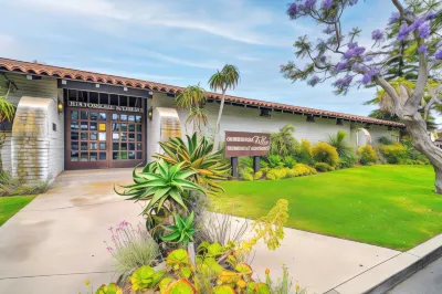 Cozy Carpinteria Apartment Walkable Location Hotels near Carpinteria Bluffs Nature Preserve