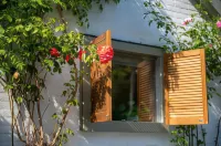 Lodge & Loft فنادق في 