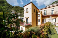 Amalfi Resort