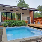 Anteng Villa Hotels in Majalaya