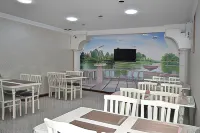 Art Angren Hotel - 2-Star