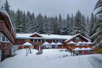 クリスタル マウンテン ホテルズ