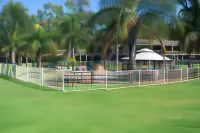 Tocumwal Golf Resort Hotels in Mywee