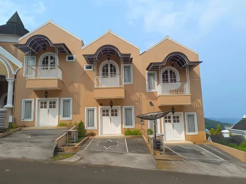 Villa Kota Bunga DD4-07.01 - 1Br by Zahra Al-Jazeerah Sukaresmi住宿飯店