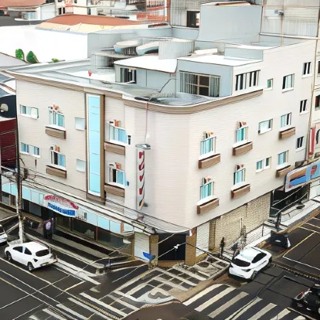 Alpha Ville Hotel