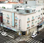 Alpha Ville Hotel Hôtels à : 
