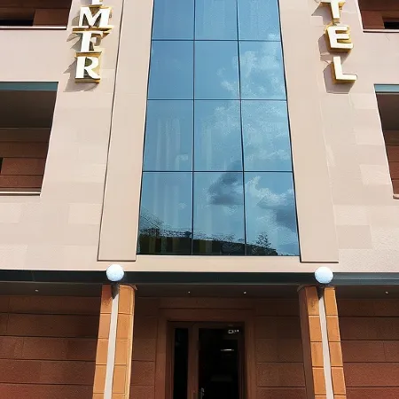 Primer Hotel