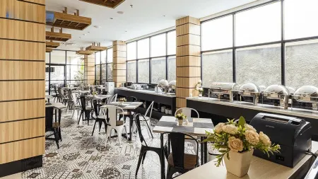 Depari Hotel Отели в г. Sei Sikambing B