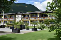 Jungfrau Hotel Annex Alpine-Inn Отели в г. Интерлакен