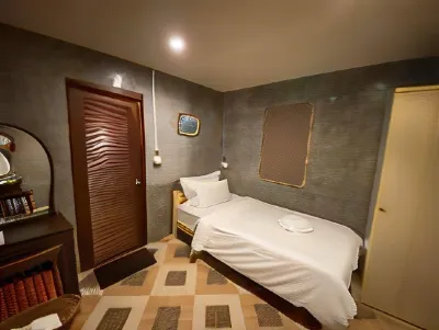 NawiengkaeRiverview Resort Hotels in 