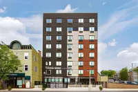 Days Inn by Wyndham Staten Island Hotels in New York