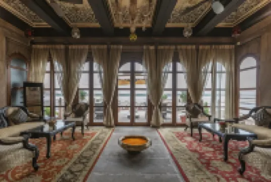 BrijRama Palace, Varanasi - by the Ganges